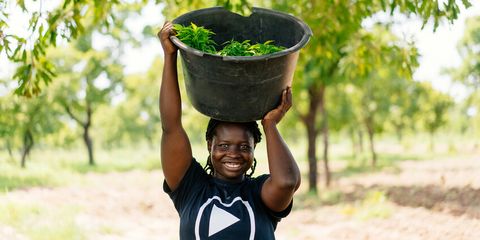 Young women farming their way to a more sustainable future