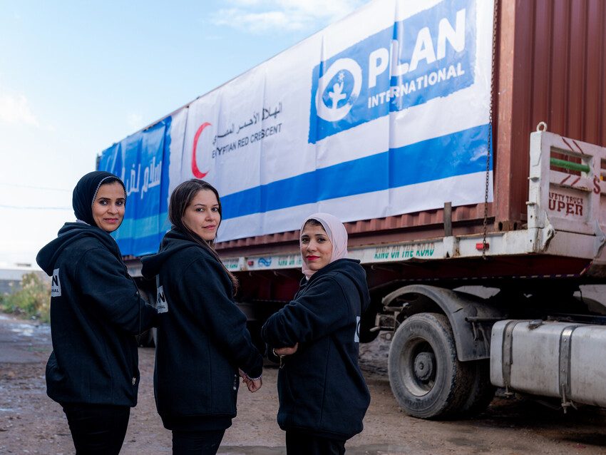 Plan International is supporting the Egyptian Red Crescent to deliver much-needed supplies to children in Gaza and their families, supplying first aid kits and ready to eat food to carry on their aid trucks