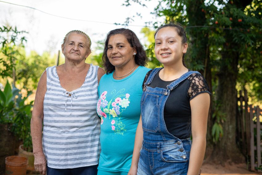 Three generations of women in Paraguay discuss attitudes towards menstruation.