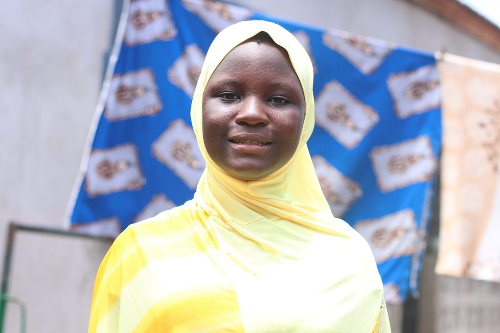 Awa, fille aux commandes 2024