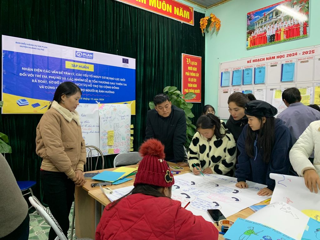 PSHEA training in Tùng Sán commune