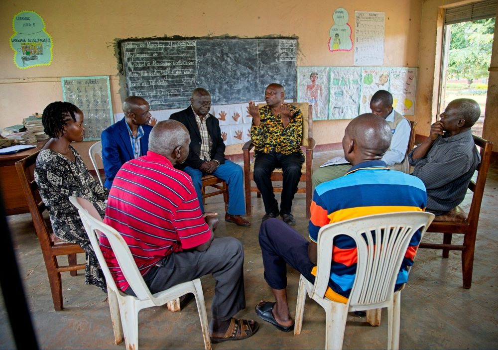 Baba club members at a savings group meeting. 