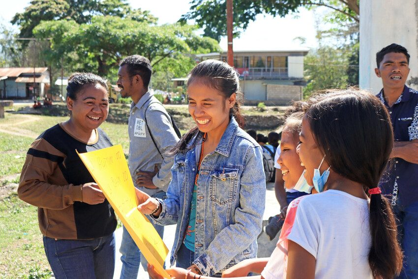 Girls from Timor Leste at a conference on reproductive health