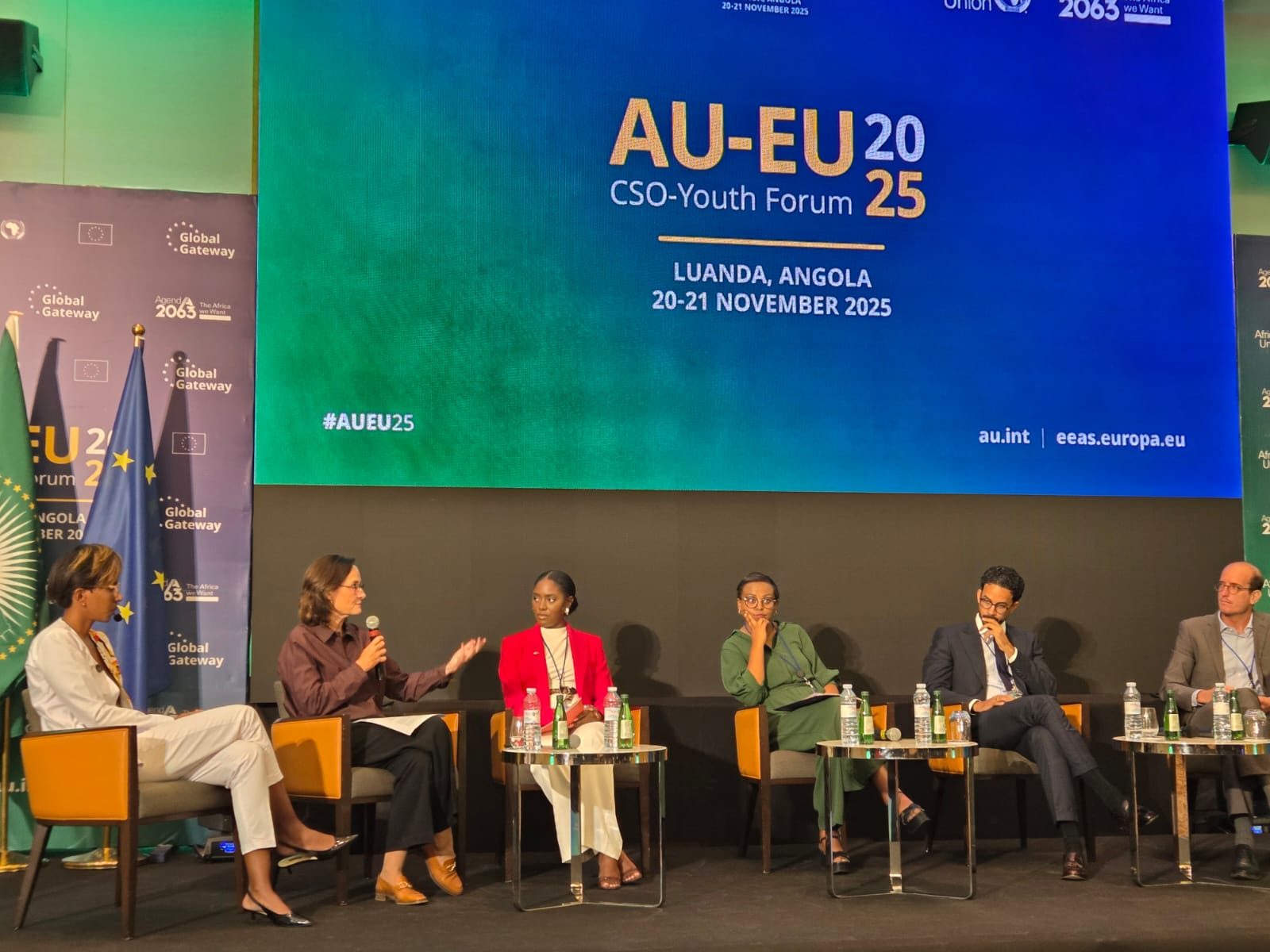 An image of one of the sessions of the 2025 AU–EU Civil Society & Youth Forum in Luanda (Angola) 