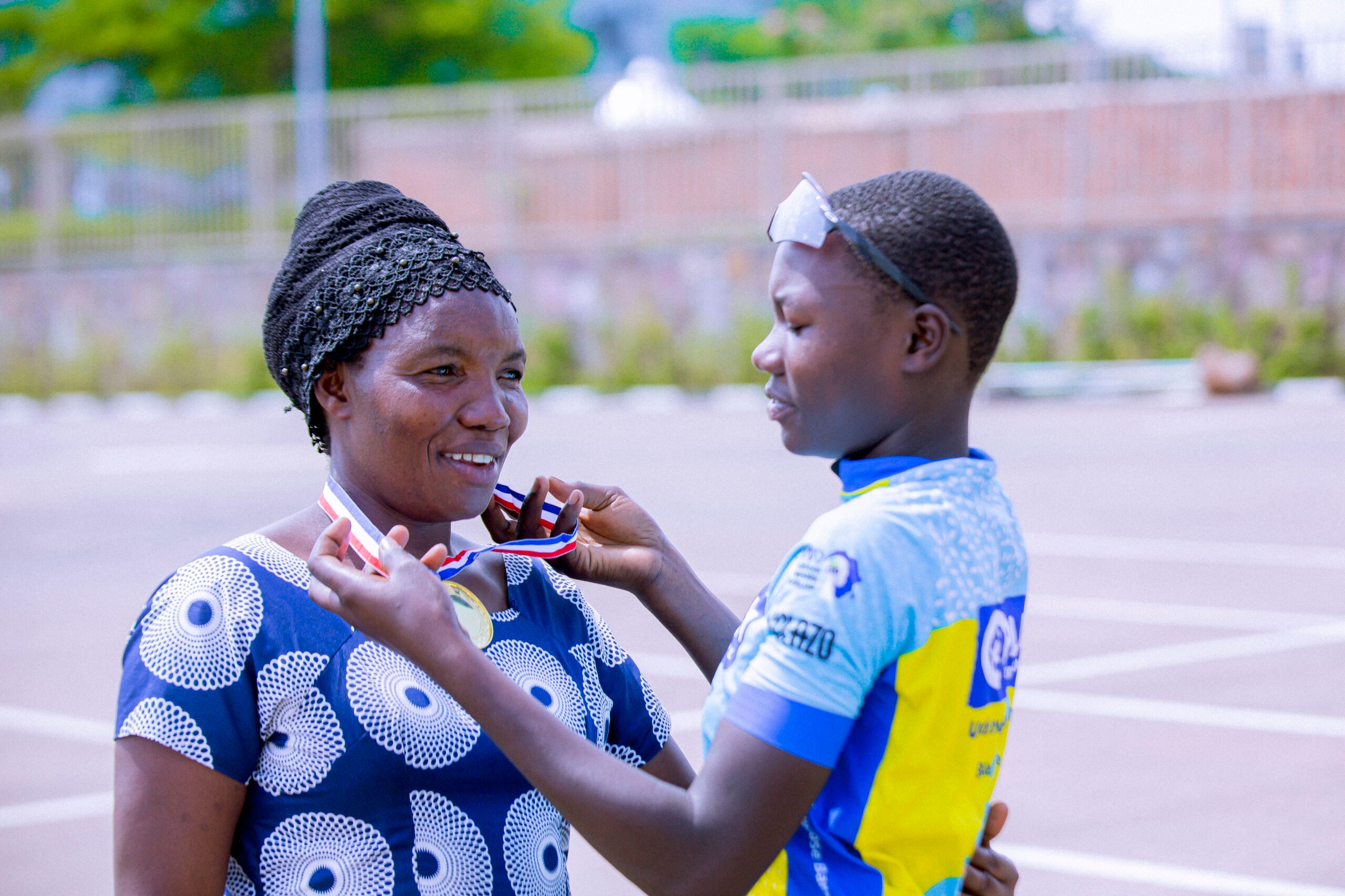 Amina dedicates her victory to her mother, Beatrice.