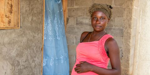 Madre haitiana pide alimentos, salud y educación para sus hijos ante el recrudecimiento de la crisis del hambre