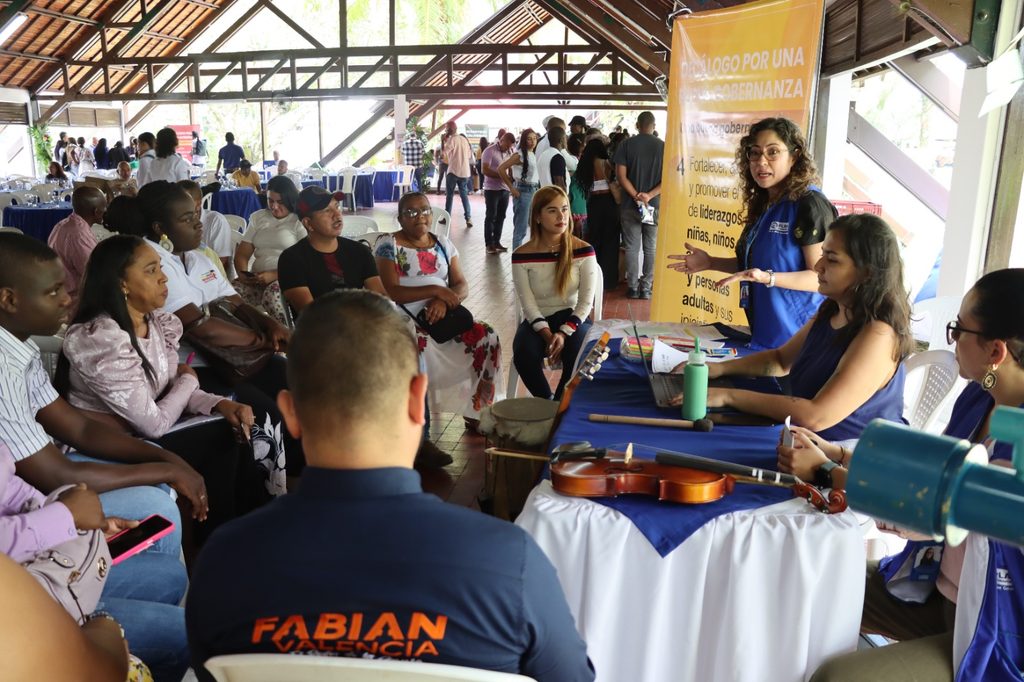 Indoors, Restaurant, Adult