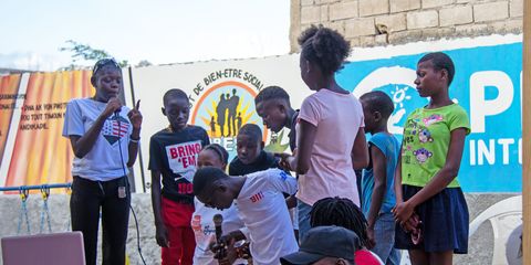 La violencia en Haití agudiza el estrés emocional de niñas y niños