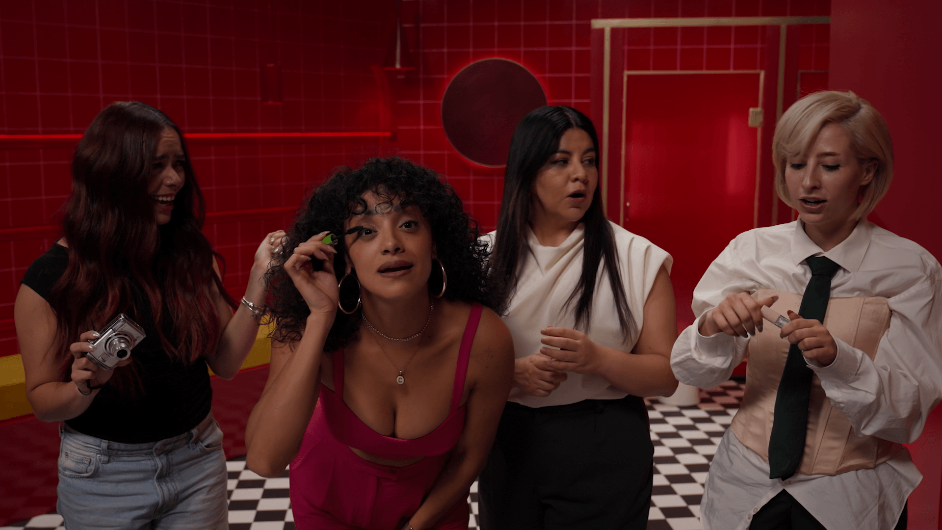 Segundo capítulo de "Baño de Realidad", de Paramount con Plan International