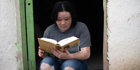 Niñez en Honduras y Guatemala no se siente segura camino a la escuela o en ella