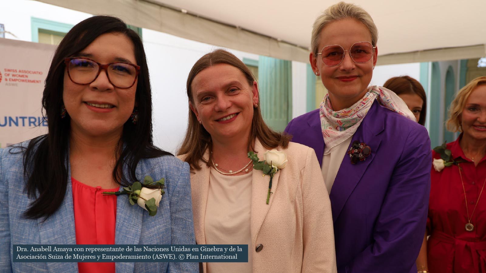 Dra Anabell Amaya con representantes de las Naciones Unidas en Ginebra y Asociación Suiza de Mujeres y Empoderamiento