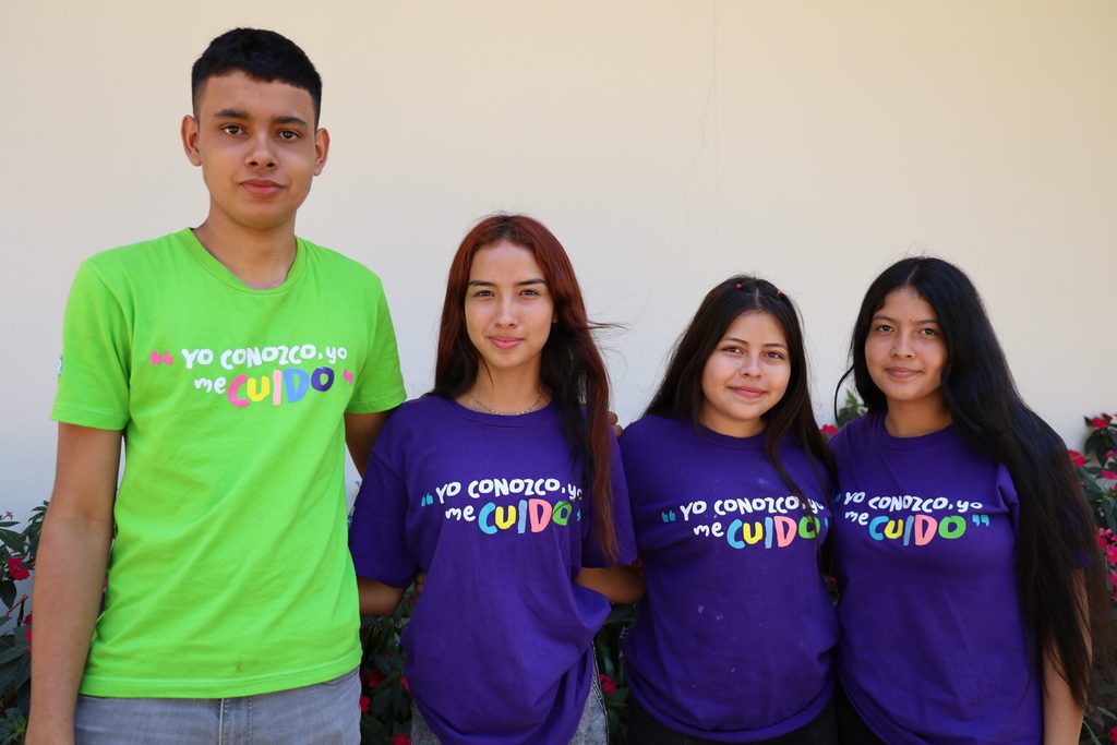 Participación de jóvenes en proyectos que fortalecen su liderazgo.