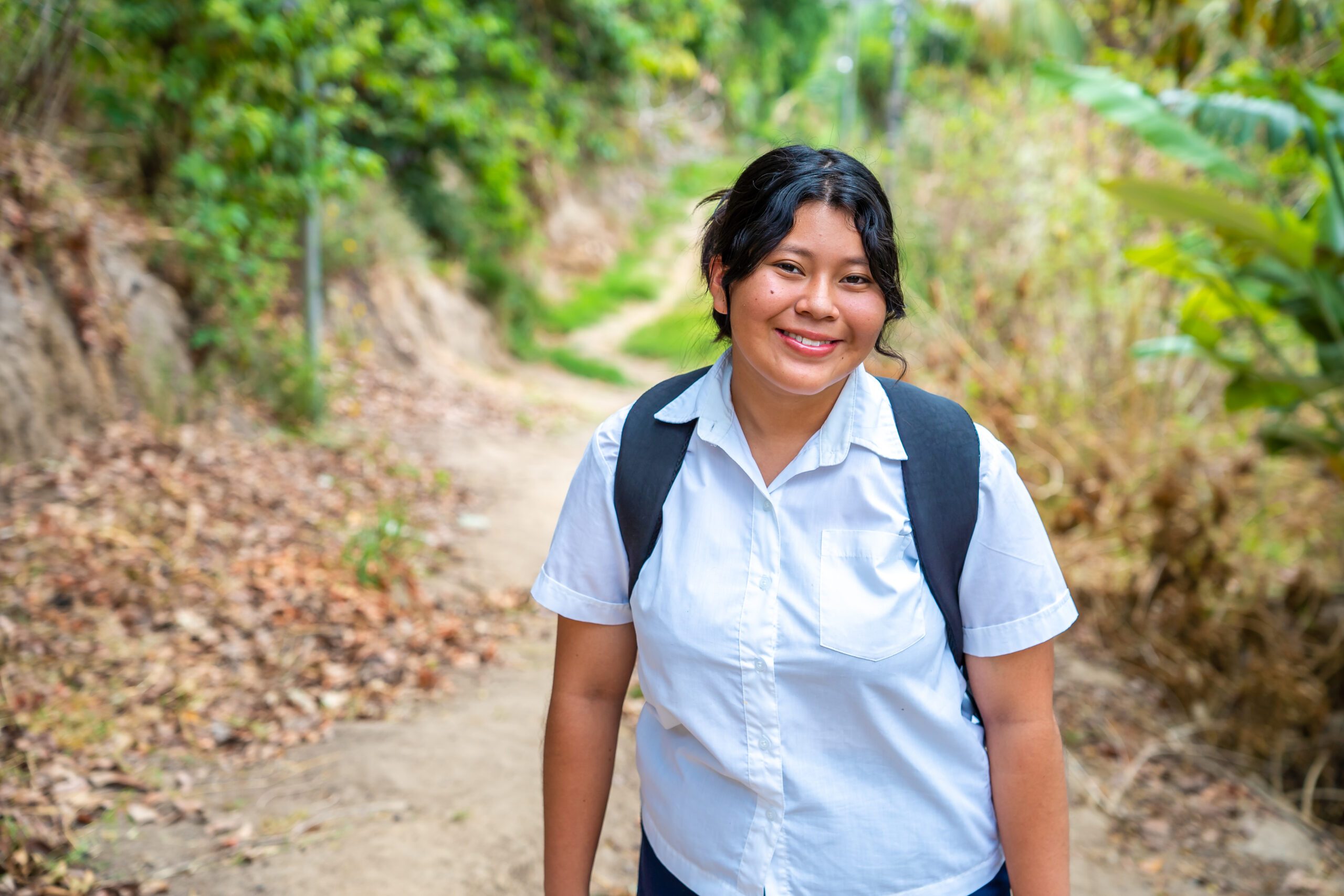 Katy, adolescente de 15 años de San Salvador Sur.