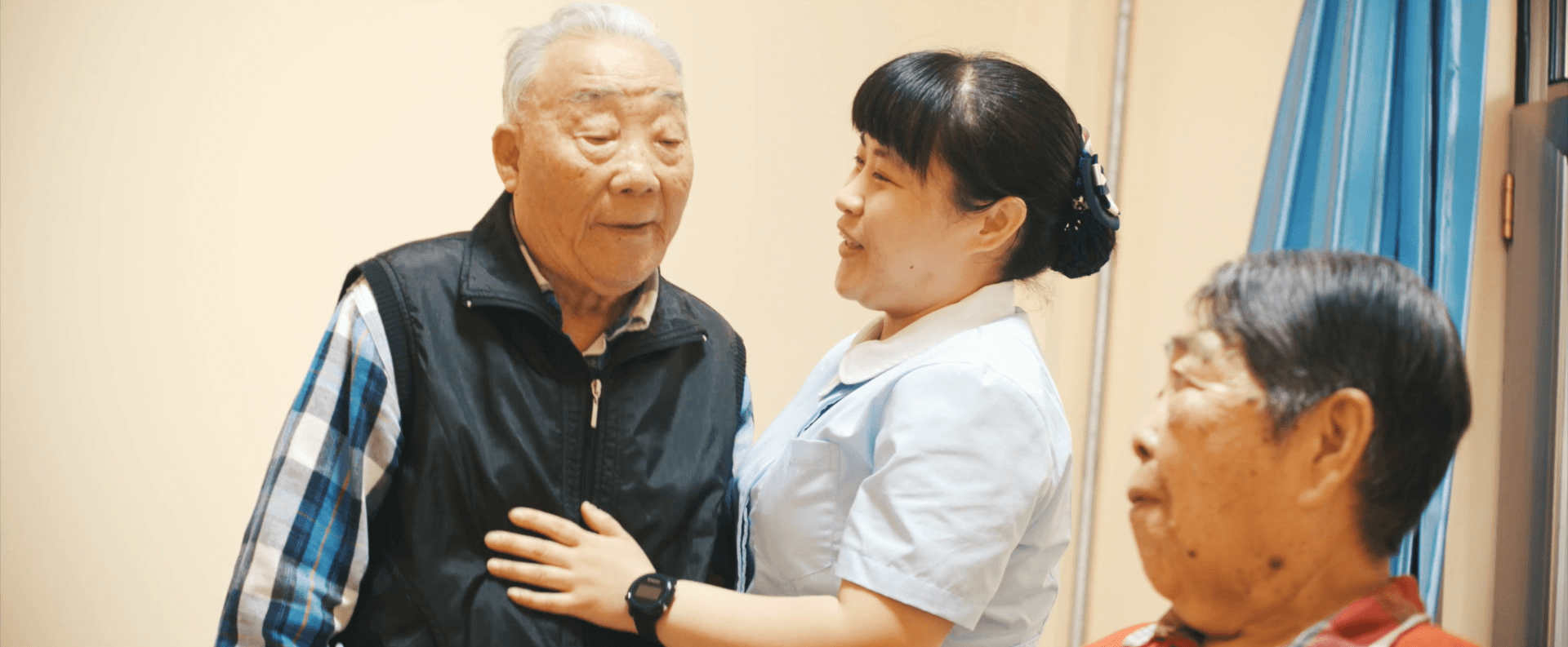 Kaixue caring for the elderly