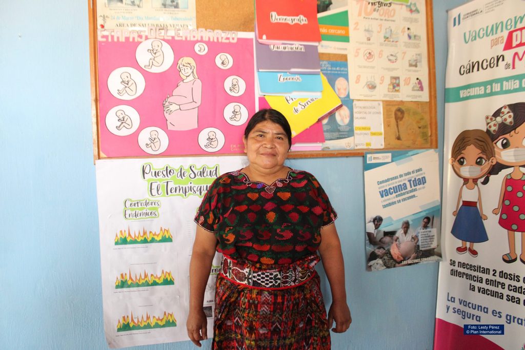 Emiliana, participa de los talleres formativos que facilita Plan International en alianza con el Ministerio de Salud Pública y Asistencia Social - MSPAS-.