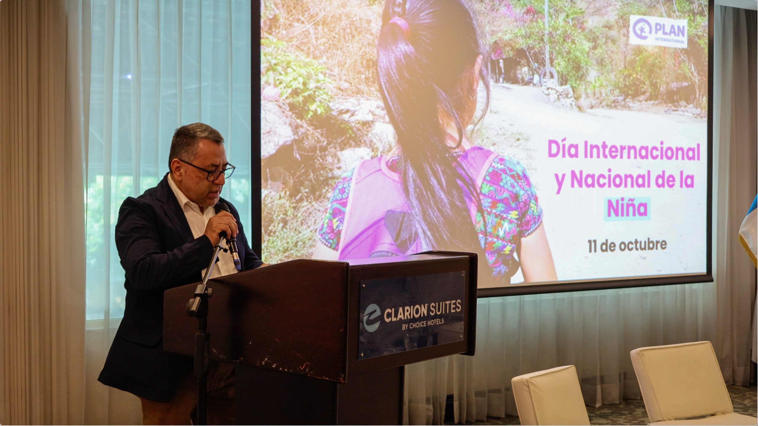 Representante de país de Plan International Guatemala participa en el evento nacional del Día de la Niña, durante el lanzamiento de la campaña Niñas Libres de Uniones Forzadas.