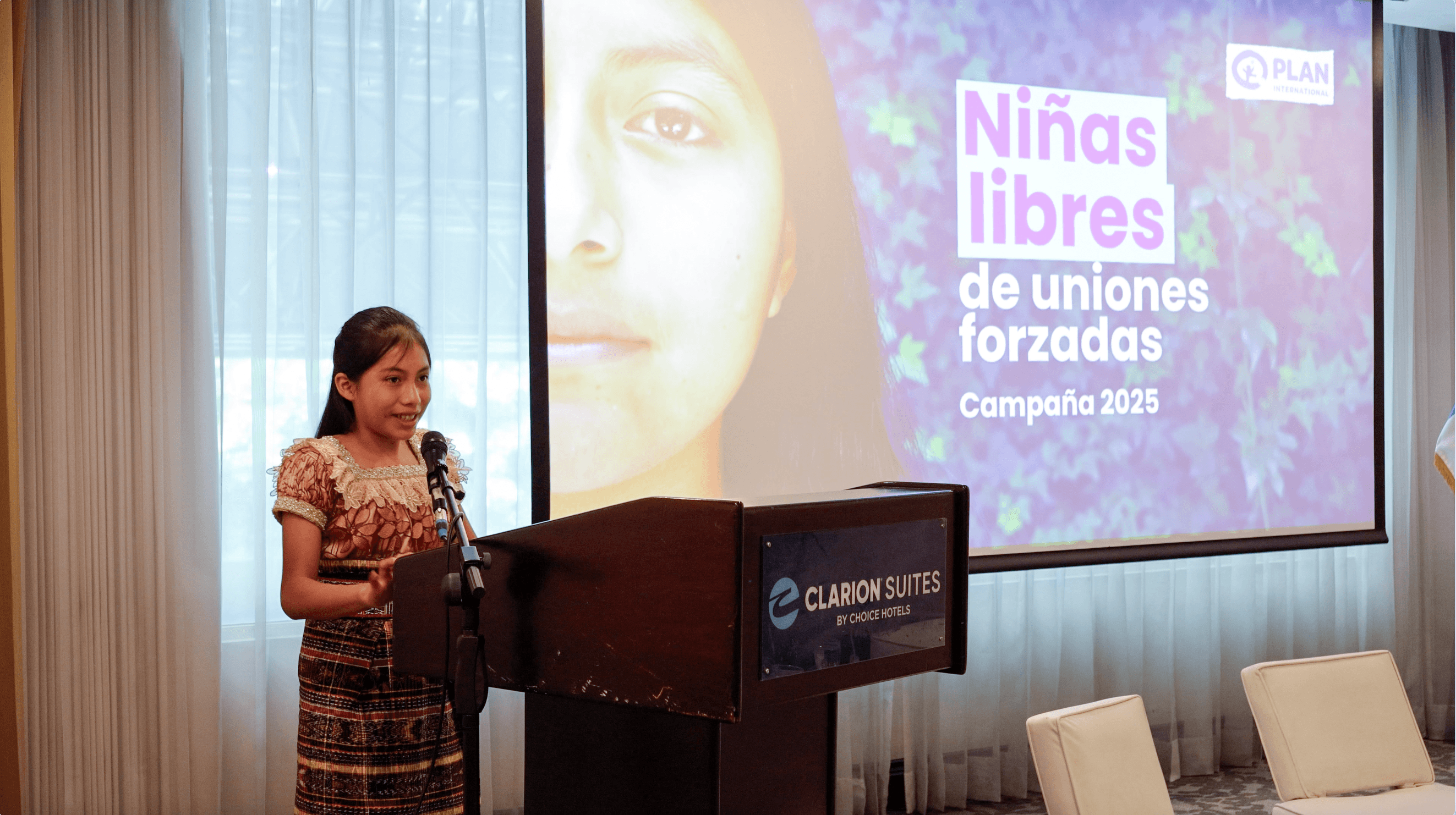 Lideresa de 12 años de Quiché participa en las actividades del Día de la Niña en Guatemala, como parte de la campaña Niñas Libres de Uniones Forzadas.