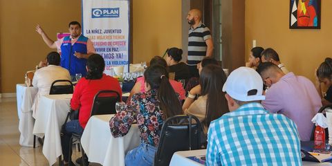 Plan Honduras capacita a 45 docentes en prevención del abuso infantil