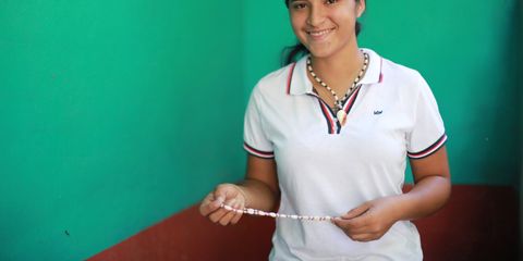 Katherin: Una joven que convierte conchas y sueños en oportunidades