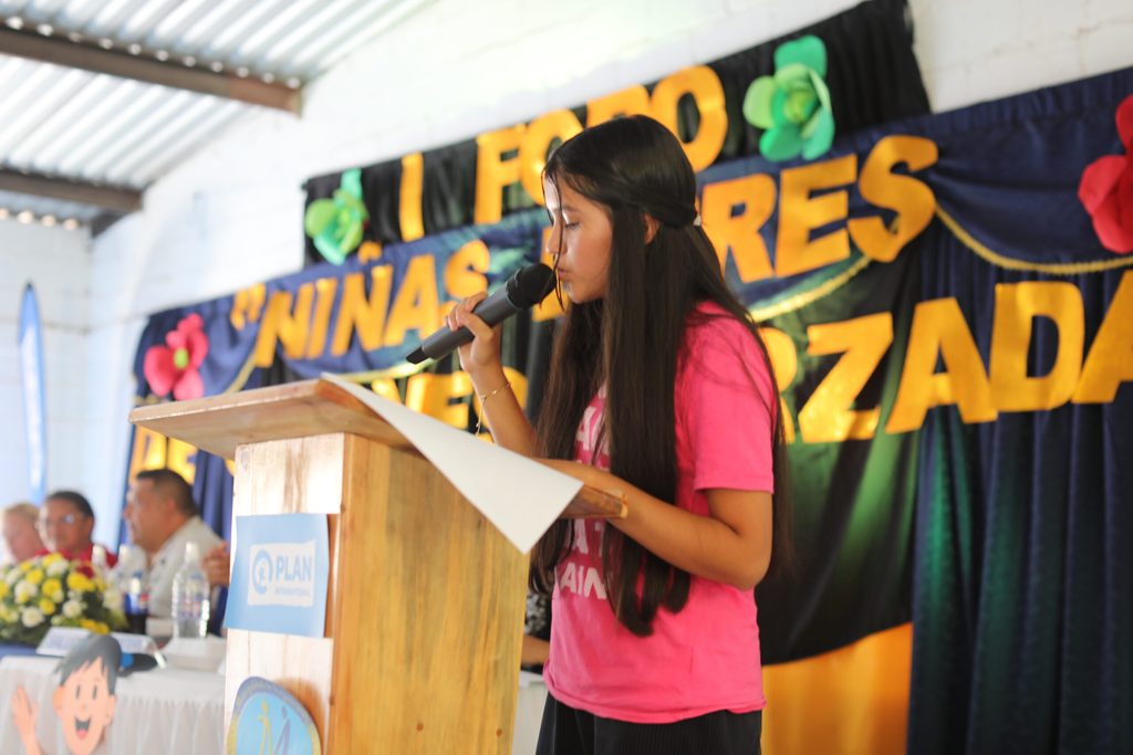 Niña lideresa, participante de nuestros programas y proyectos