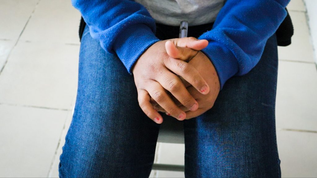 María* adolescente mexicana en movilidad.