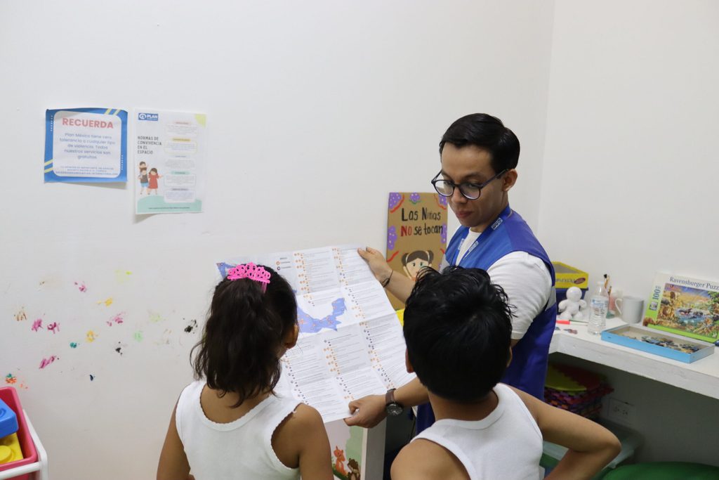 Plan International México brindado información a la sobrina y al hijo de Ximena.
